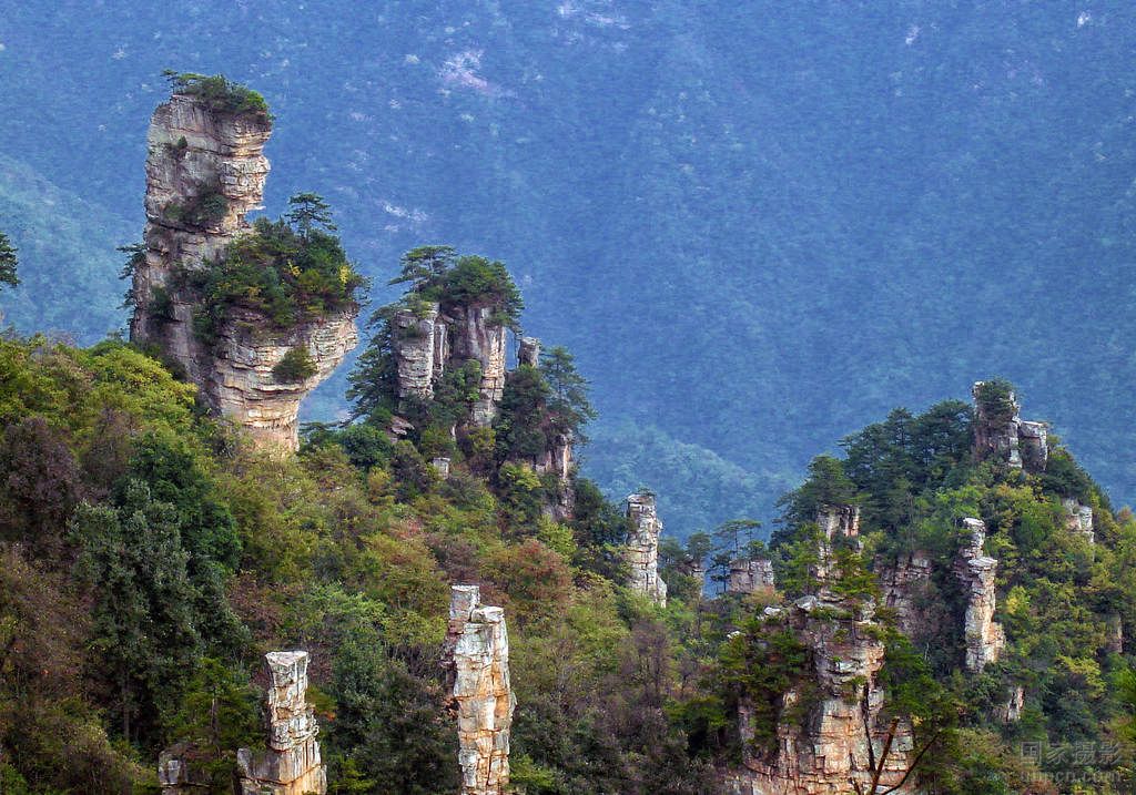 E1線：玻璃橋、袁家界、天子山、金鞭溪、天門山、夯吾苗寨、鳳凰古城湘西“精華之旅”品質(zhì)純玩4晚5日游